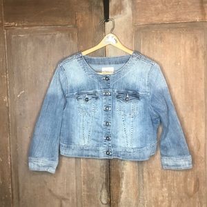 Cropped TORRID Size 1 denim jacket